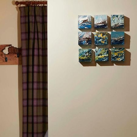 Downright Gabbler Apartment Beauly Luaran gambar
