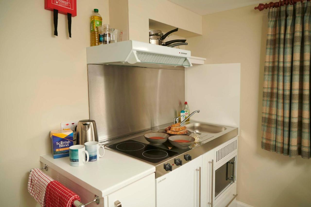 Downright Gabbler Apartment Beauly Luaran gambar